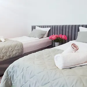 Point Apartment