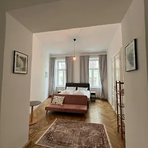 Centrally-located Authentic Apartment