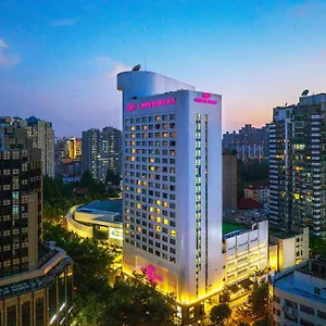 https://crowne-plaza-shanghai.bestsuzhouhotels.com