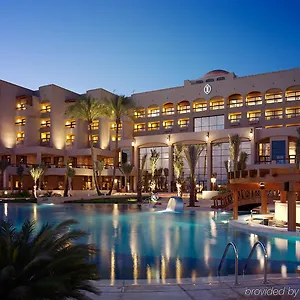 Intercontinental By Ihg אתר נופש