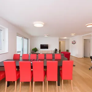 Yourapartment City Center וינה